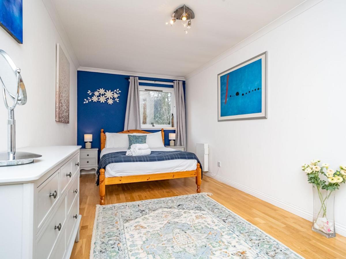 Appartamento Pass The Keys Stunning Flat With Sea View And Parking Edimburgo Esterno foto